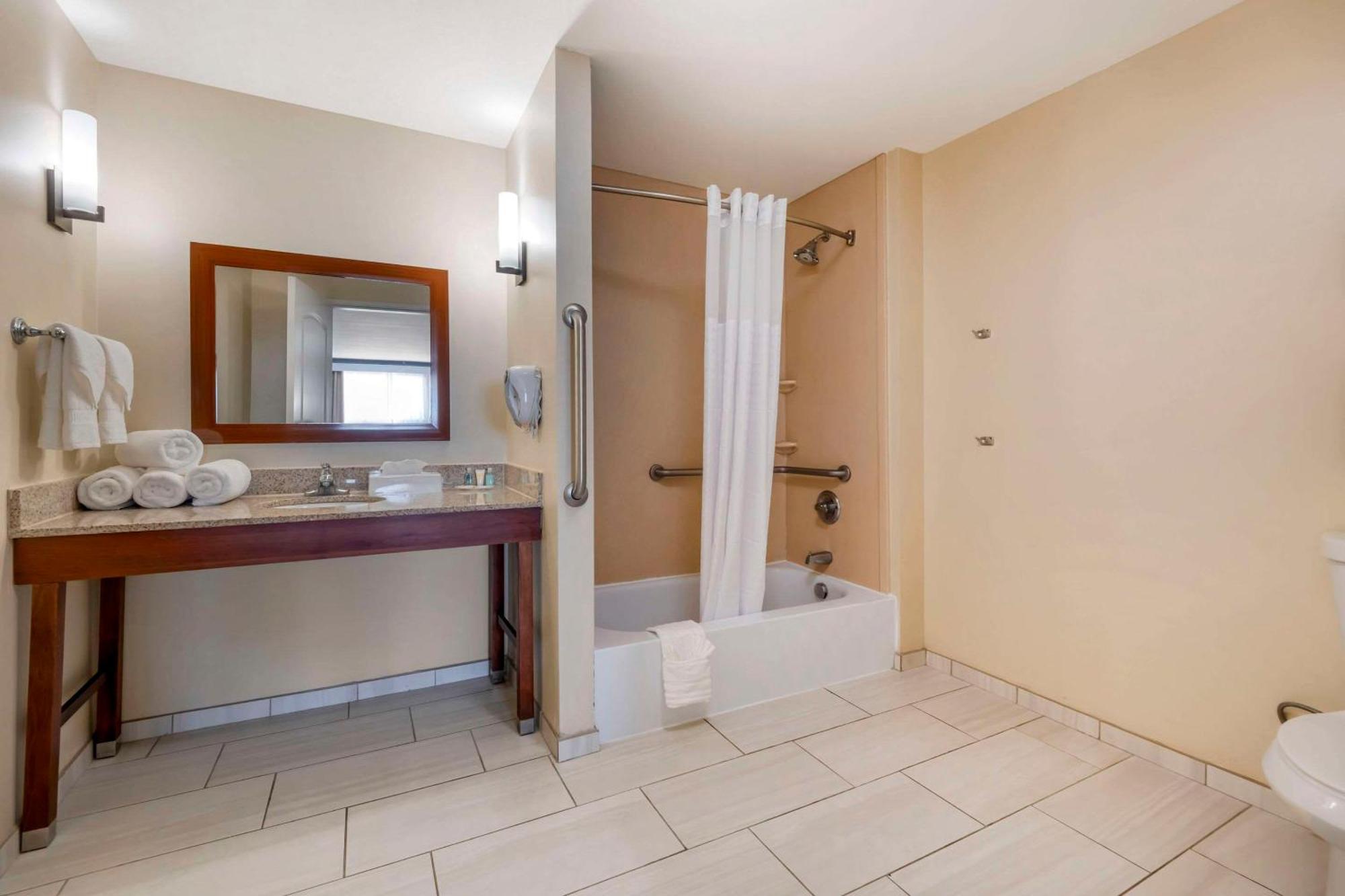 Comfort Suites Elizabethtown Eksteriør bilde